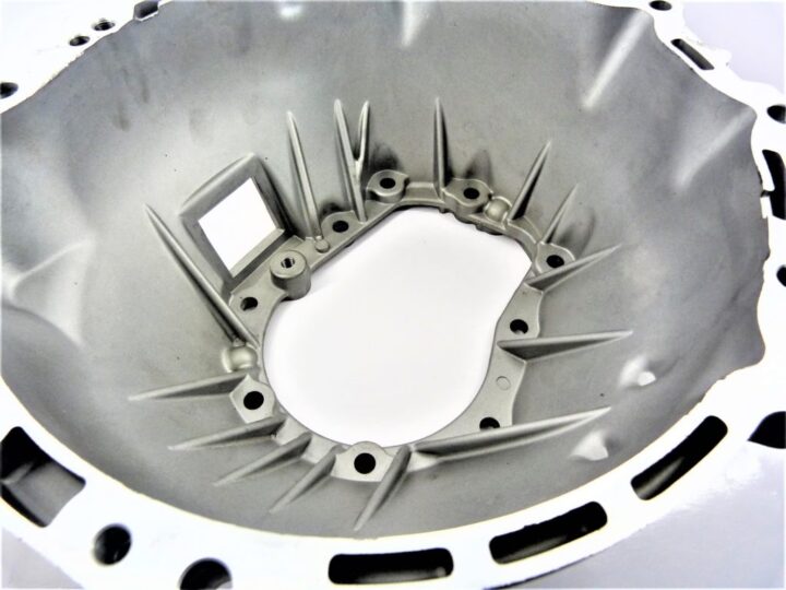 CAMPANA CAJA DE CAMBIO TOYOTA HILUX (7)